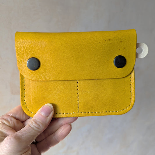 ** SALE ** Simple Coin & Card Purse