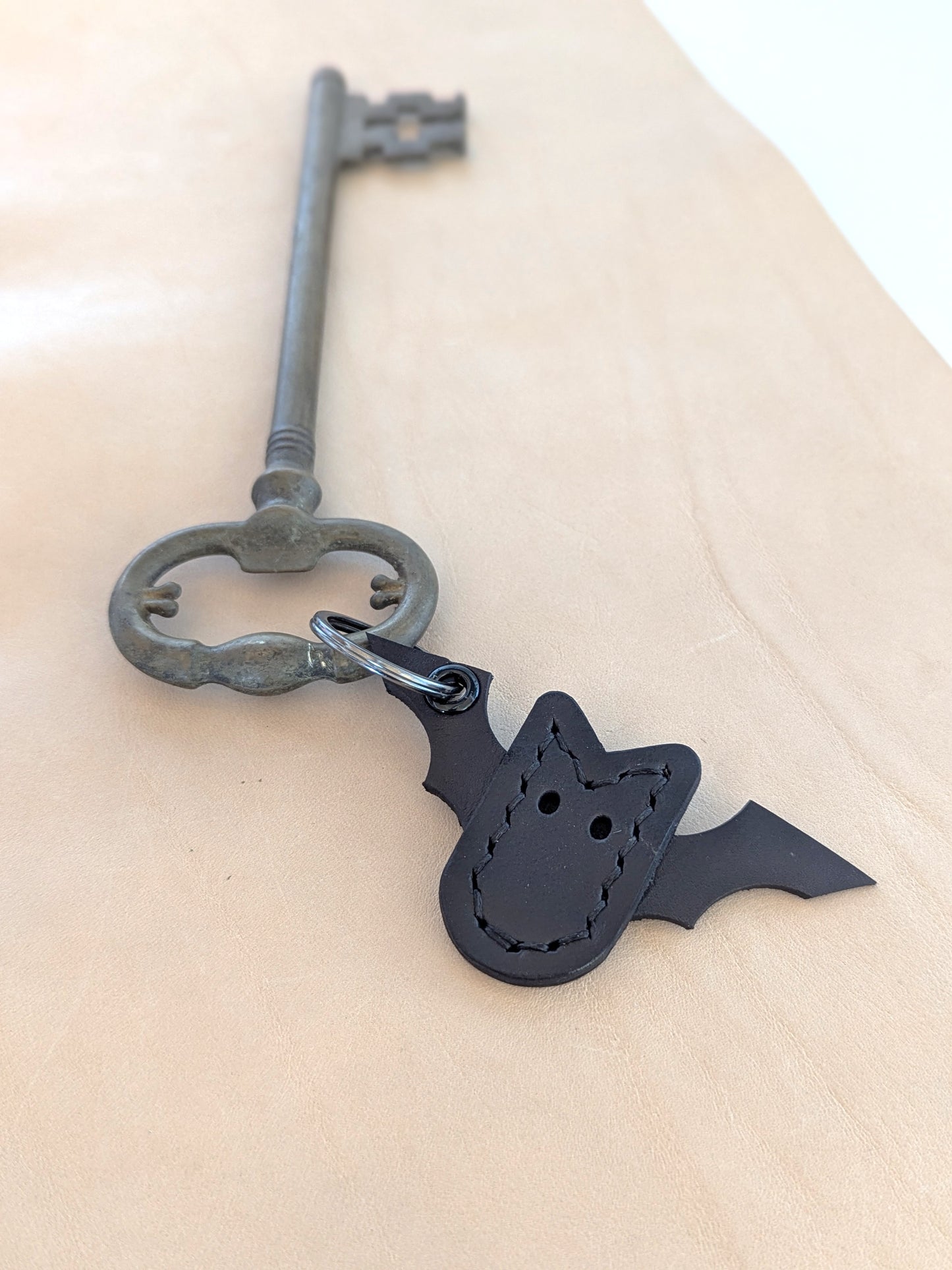HalloweenLeather Keyrings - Ghost, Bat & Pumpkin