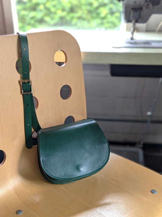The Small Saddle Bag