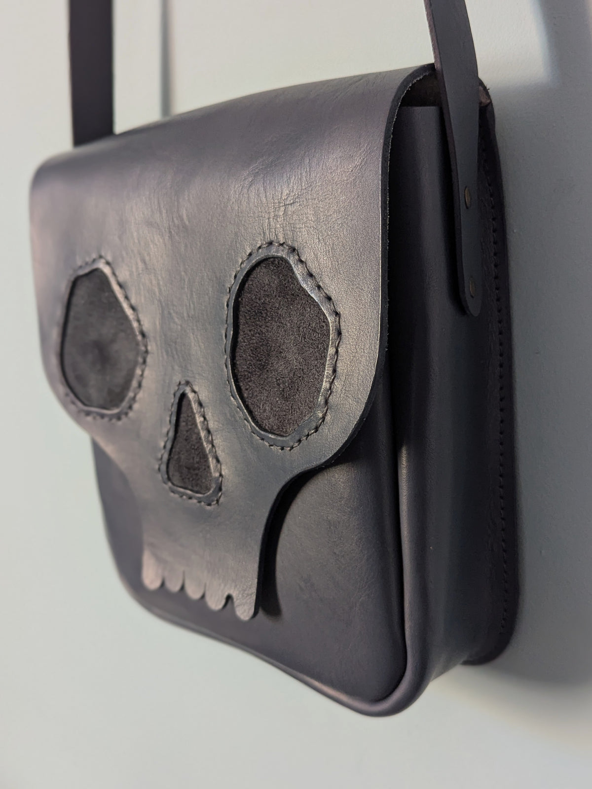 The Skull and Crossbody