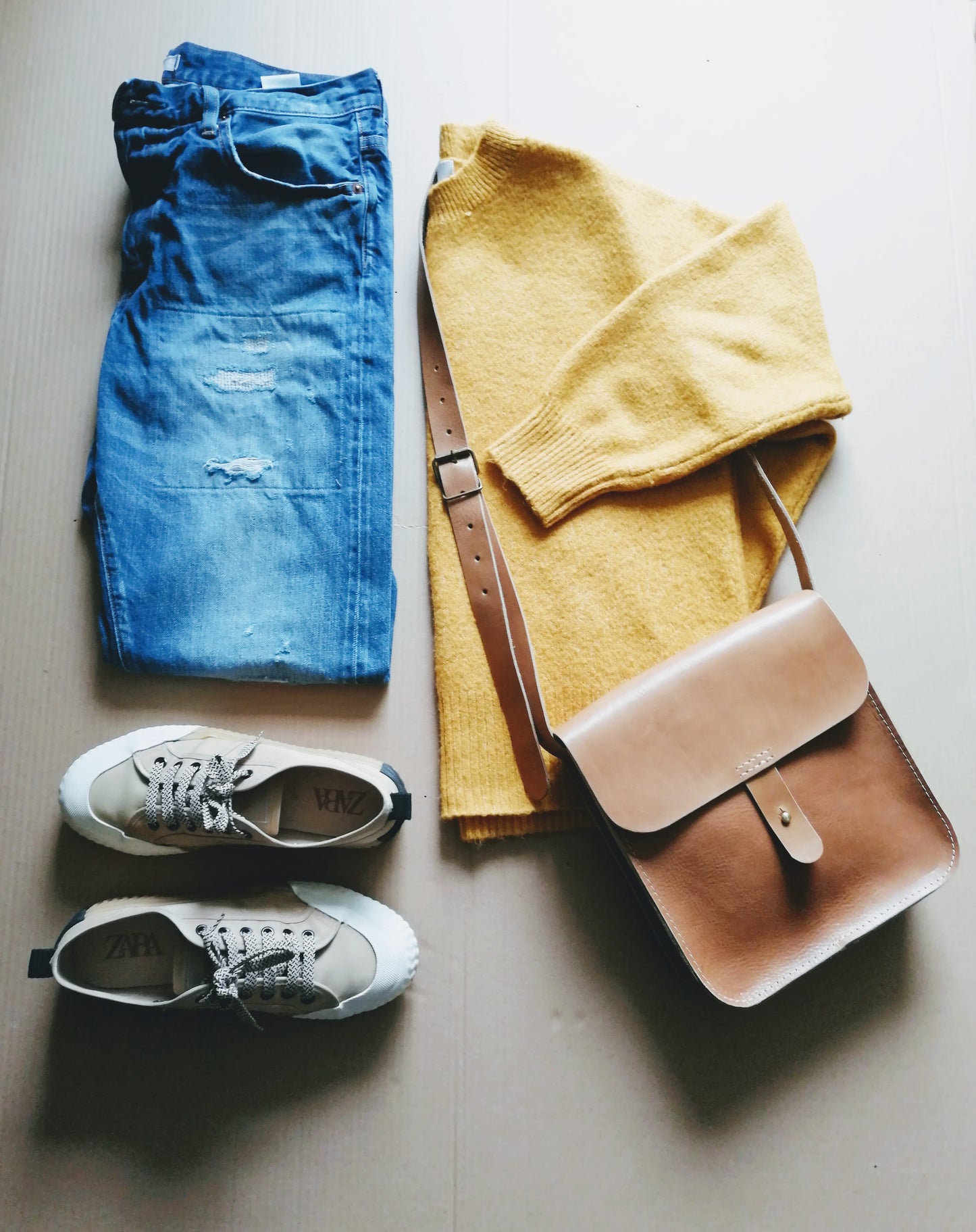 Simple Satchel