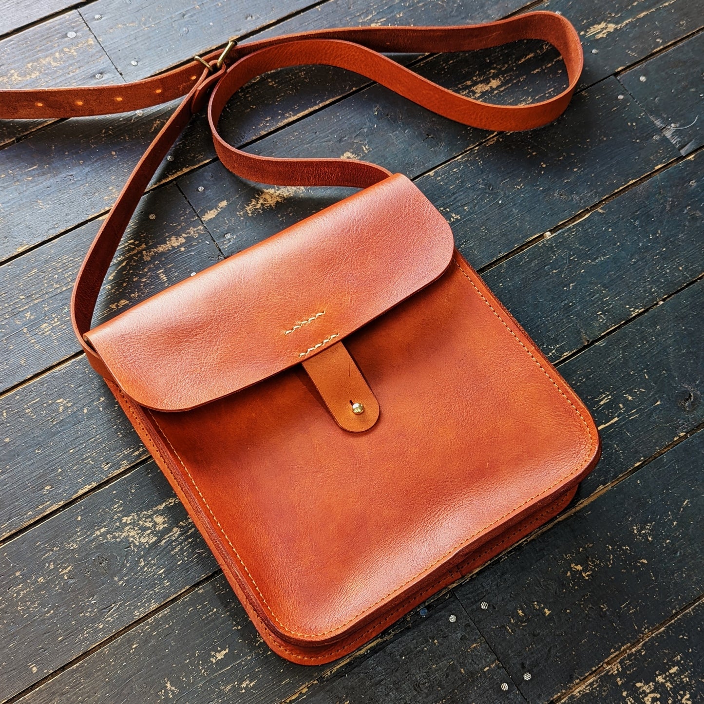 Simple Satchel