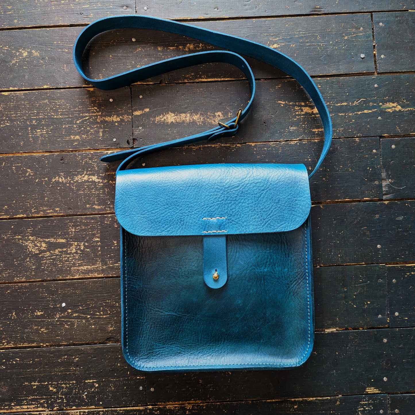 Simple Satchel